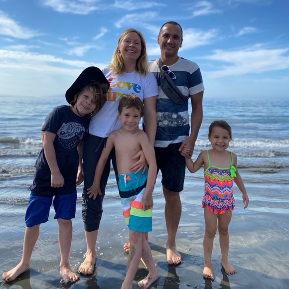 Meet your Posher, Yelena - Picture 2 of 3